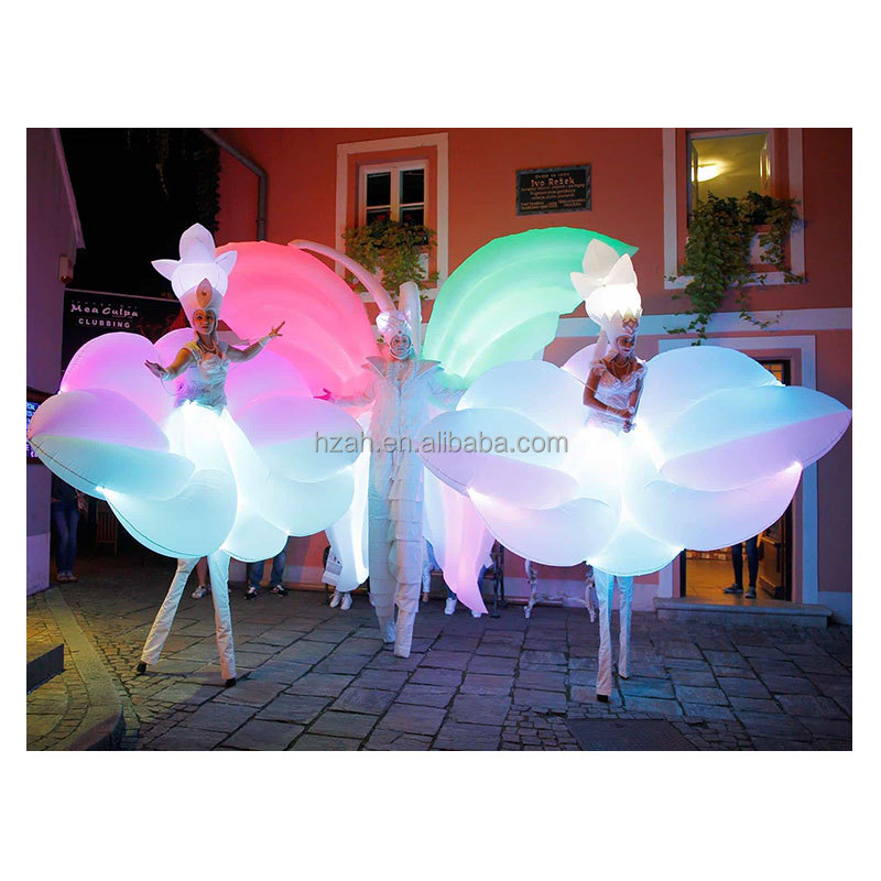 Fancy White Inflatable Flower  - Decor Lighting The Parade 评论和价格